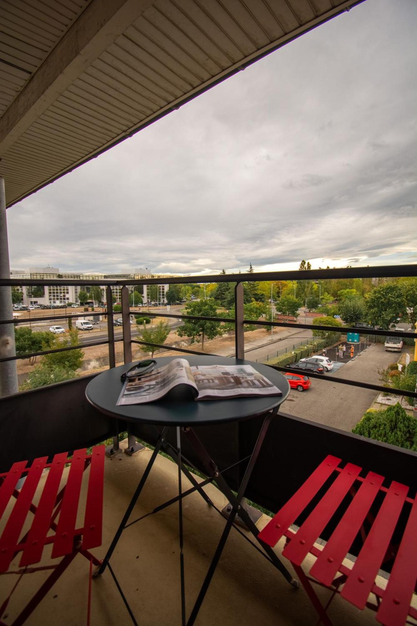 Ibis Styles Toulouse Blagnac Aeroport Hotel Exterior photo